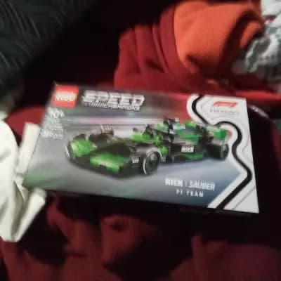 KICK SAUBER C44 LEGO thumbnail