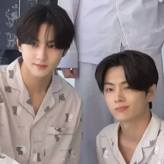 Park Jongseong / Jay thumbnail