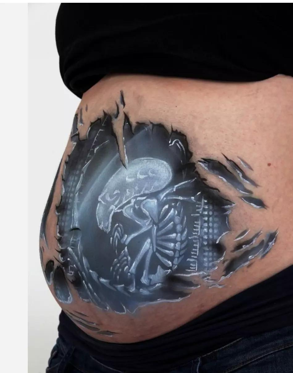 Alien pregnancy thumbnail