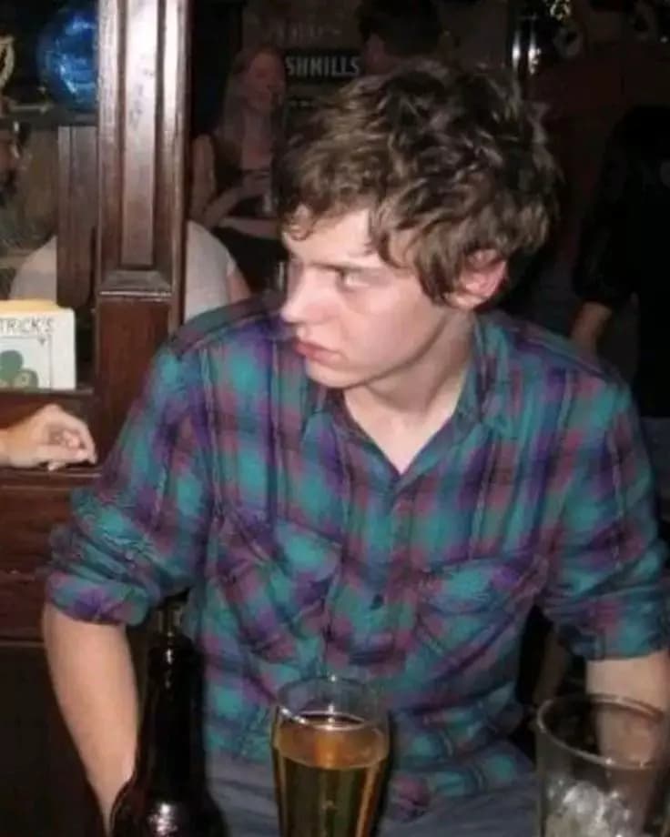 Evan Peters thumbnail