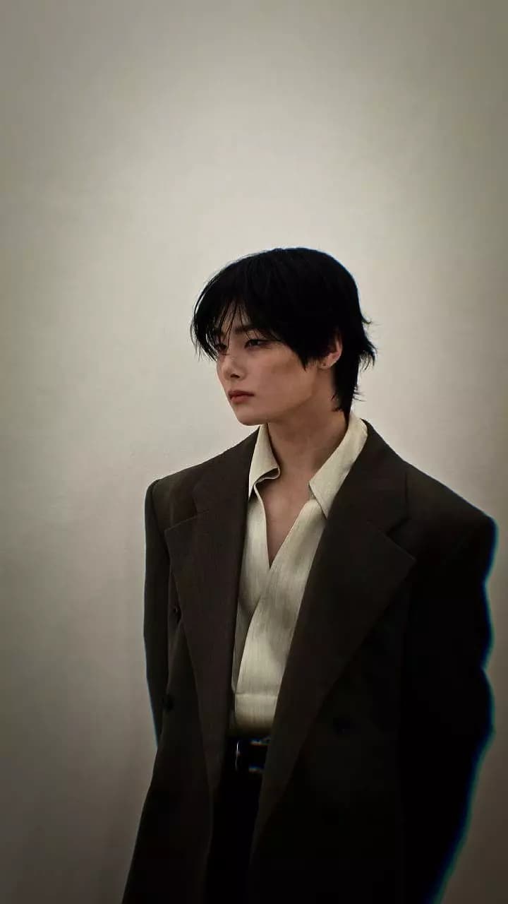 Yang Jeongin thumbnail
