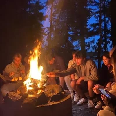 Travel in Friends thumbnail