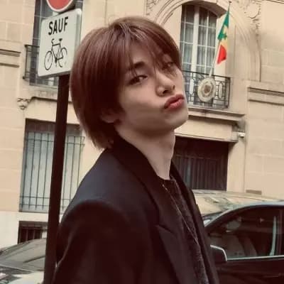 Jeongin thumbnail