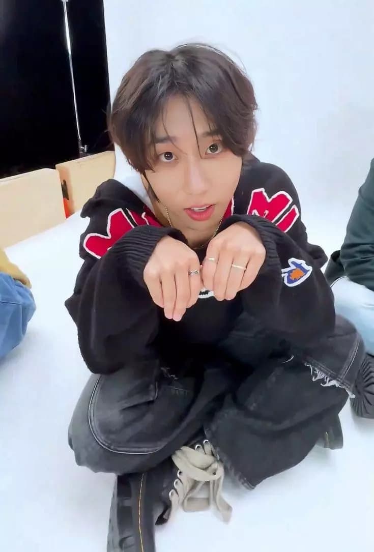 Han Jisung thumbnail