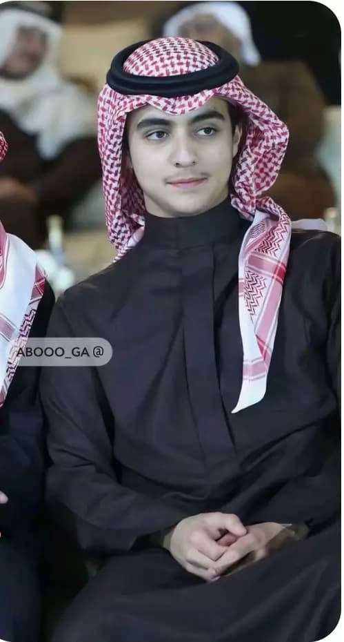 Fahad - al - saud... Saudi princess  thumbnail
