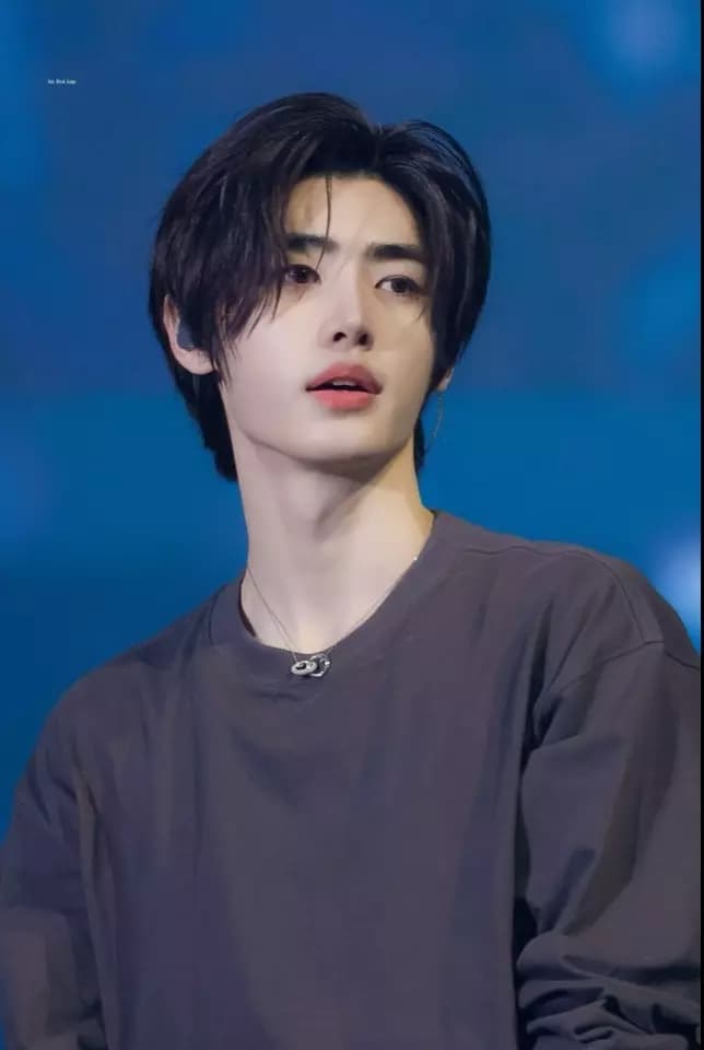 Sunghoon  thumbnail