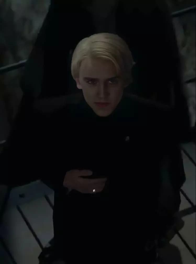 Draco Malfoy thumbnail
