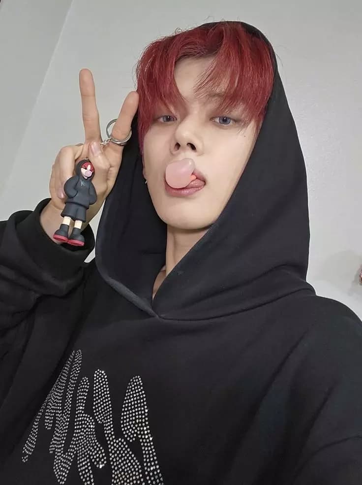 Yeonjun thumbnail