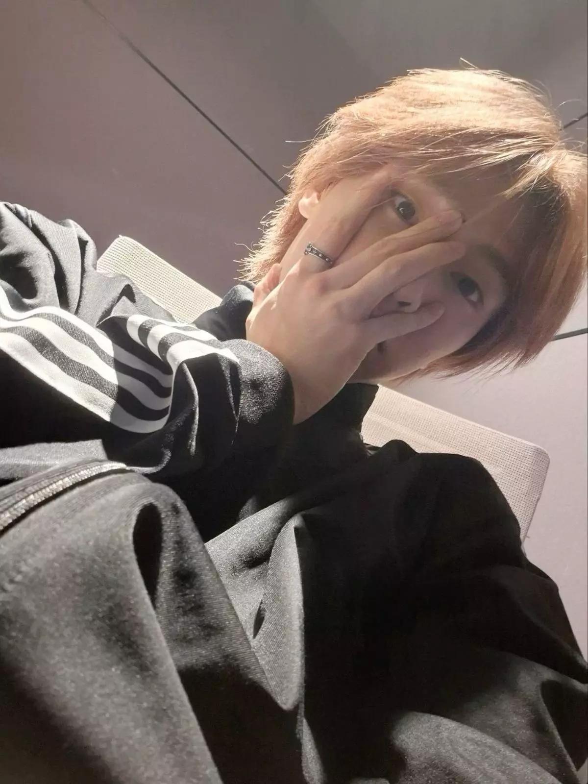 Jeongin thumbnail