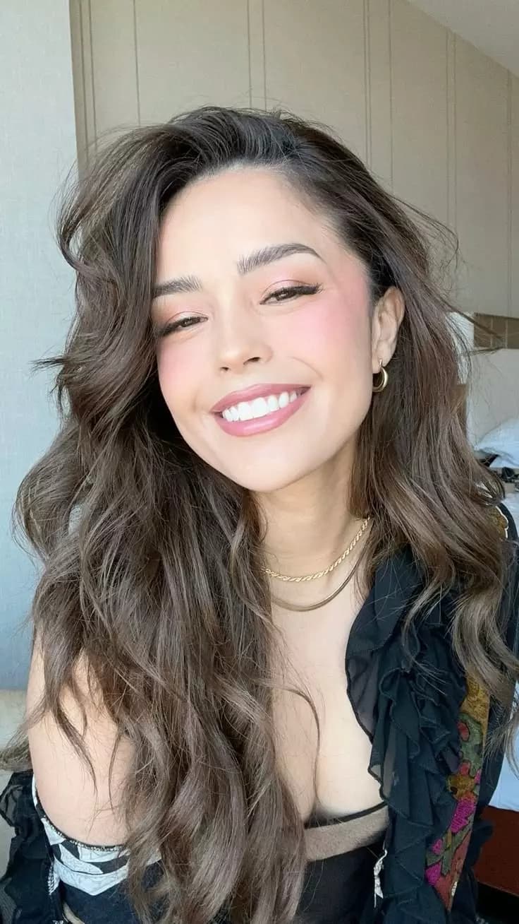 Valkyrae thumbnail