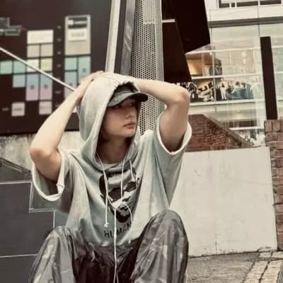 Hyunjin thumbnail