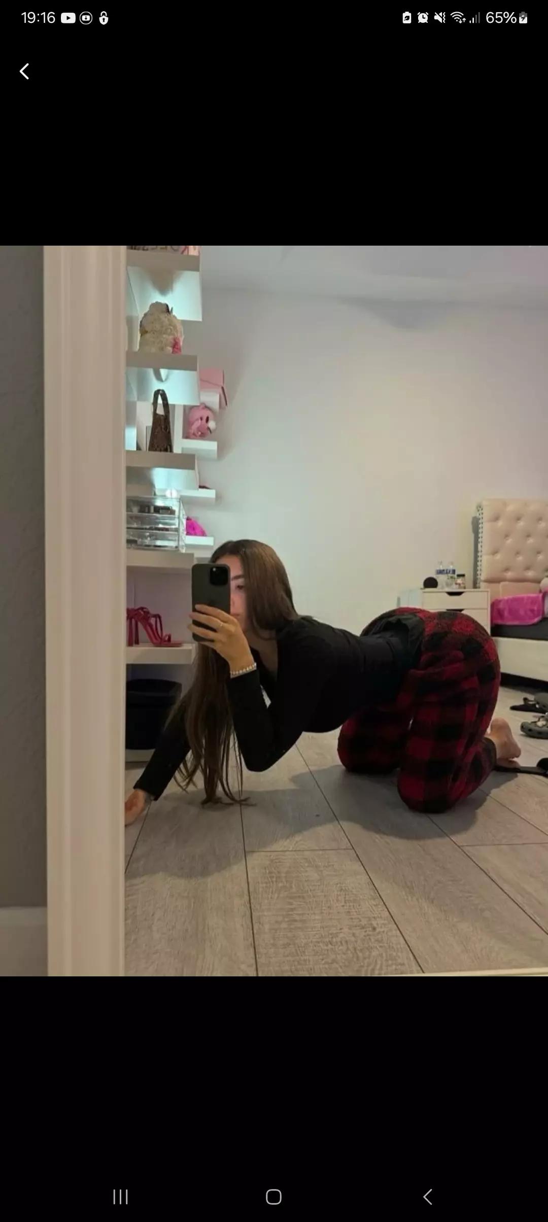 Sua namorada  thumbnail