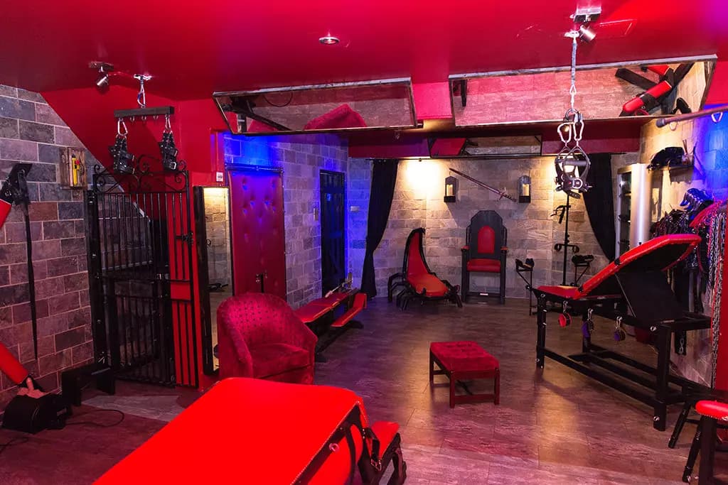 Magic sex room  thumbnail