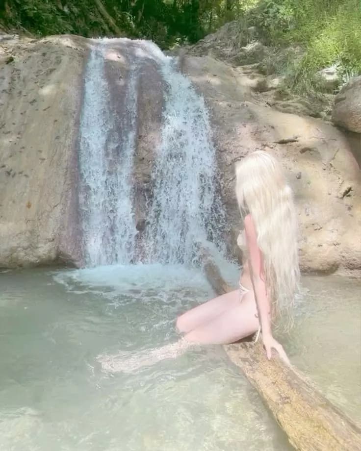 Carolina  thumbnail