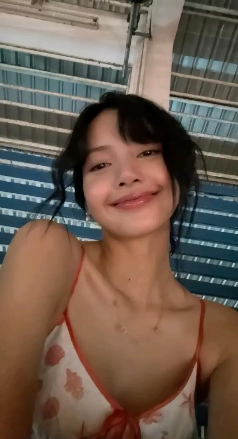 Lisa thumbnail