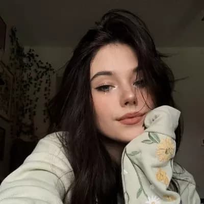Lily Thompson thumbnail
