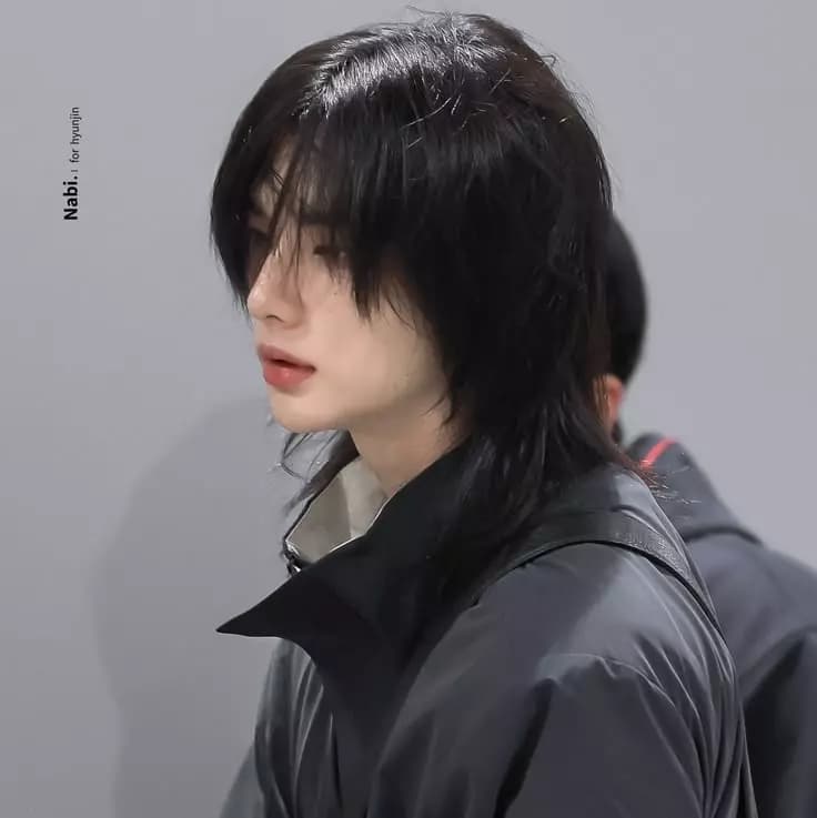 Hwang Hyunjin thumbnail