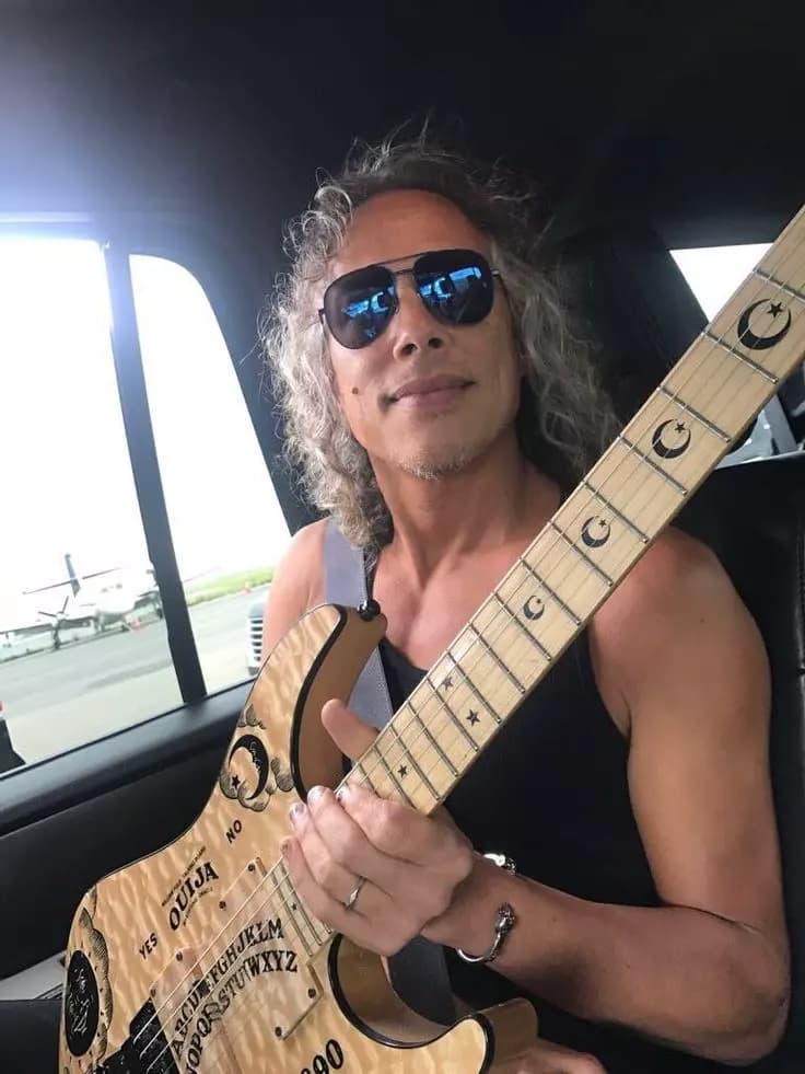Kirk hammett thumbnail