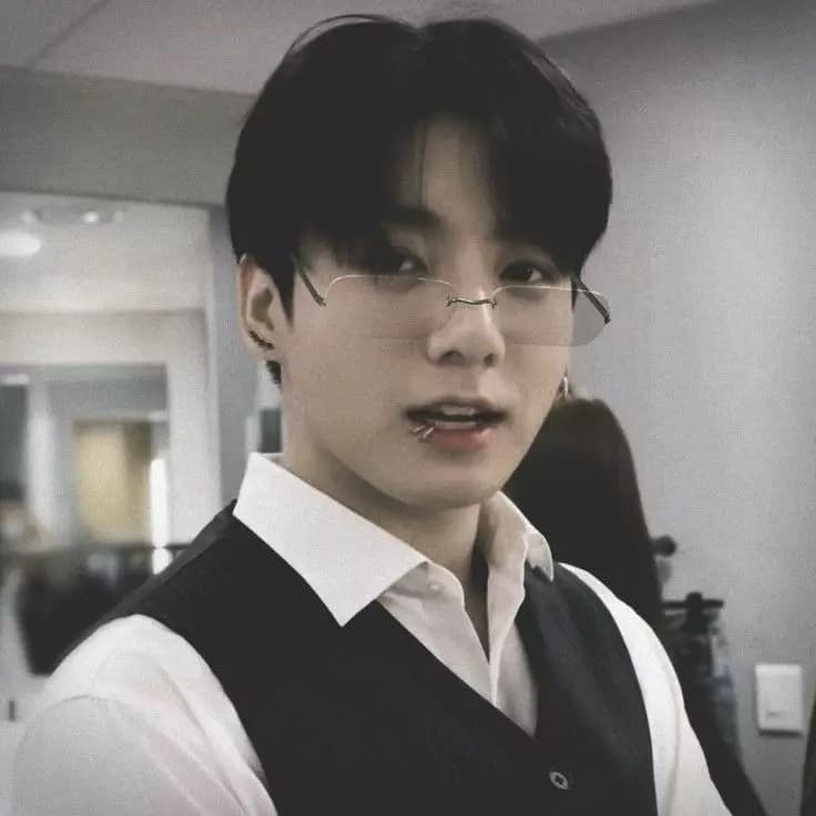 Jeon Jungkook  thumbnail