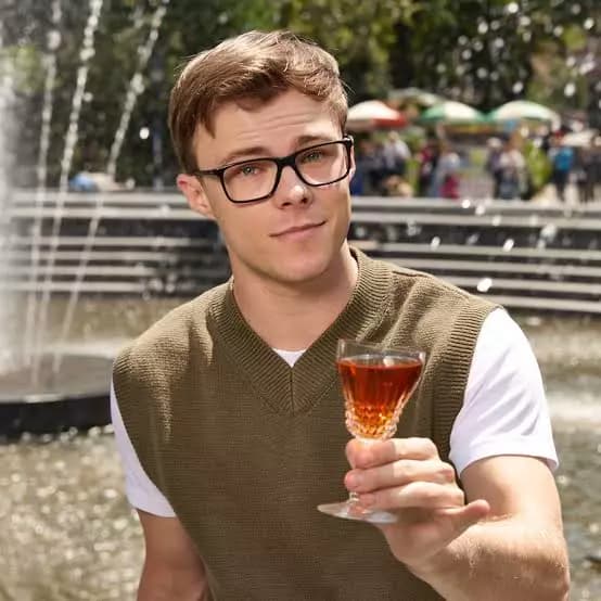 Nicholas Hamilton thumbnail