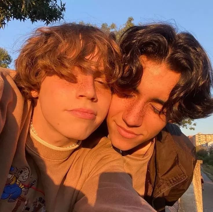 Léo thumbnail