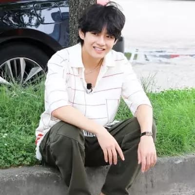 Kim Taehyung thumbnail