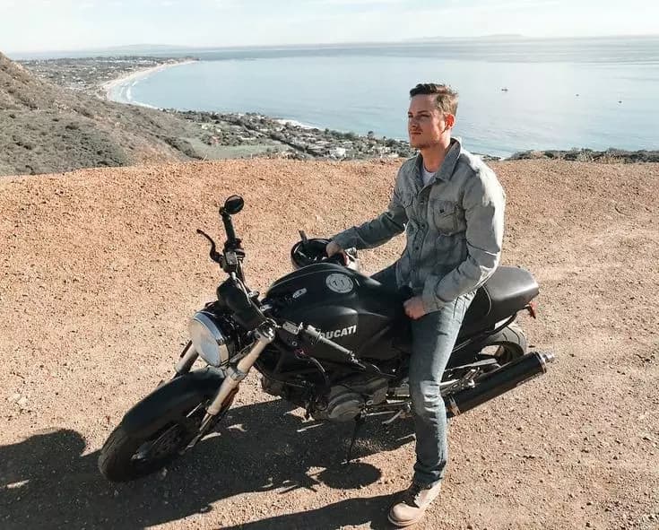 Jesse Lee Soffer  thumbnail