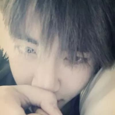 Kim Taehyung thumbnail