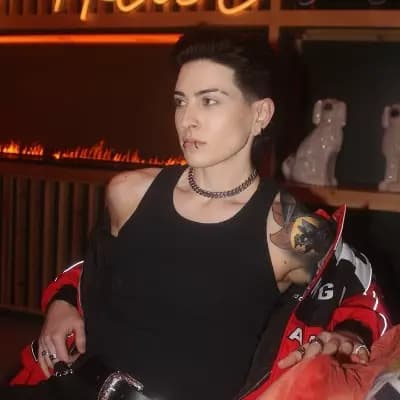 Jess thumbnail