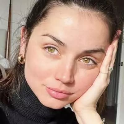 Ana de Armas thumbnail