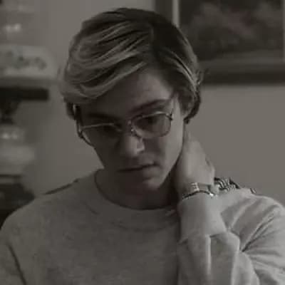 Jeffrey Dahmer  thumbnail