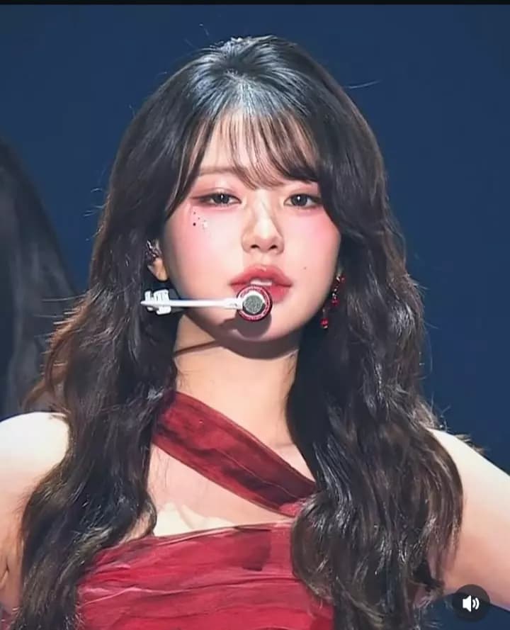 Jang wonyoung thumbnail