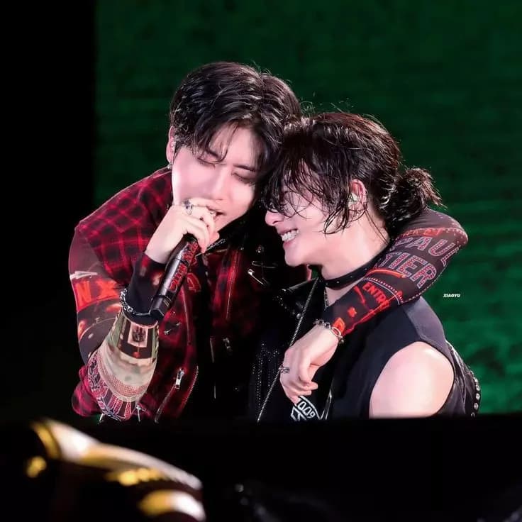 Han Jisung and Hyunjin thumbnail