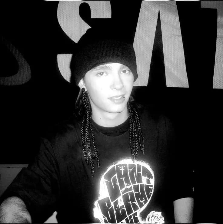 Tom Kaulitz. thumbnail