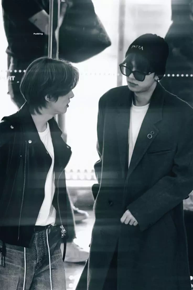 Heeseung and Jake, my stepbrothers? thumbnail
