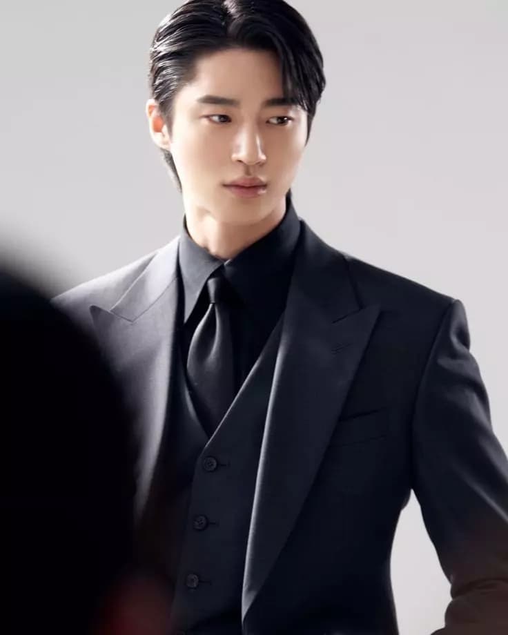 Seojun (boyfriend) thumbnail