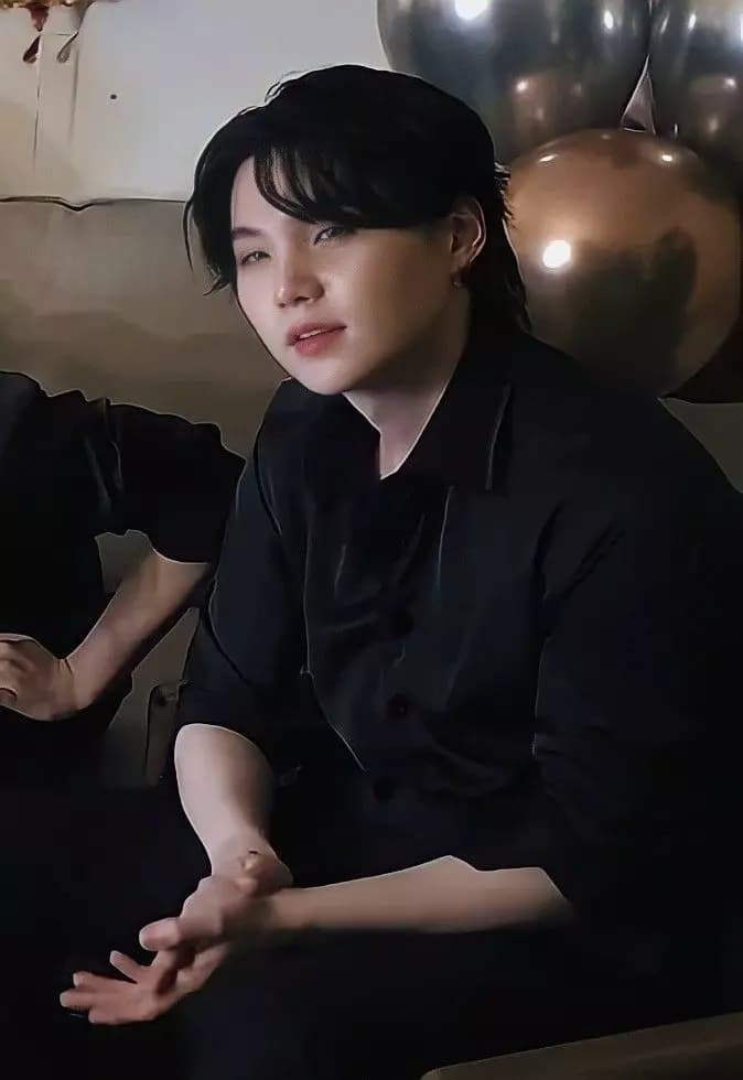Min yoongi arranged marriage with the mafia king.  thumbnail