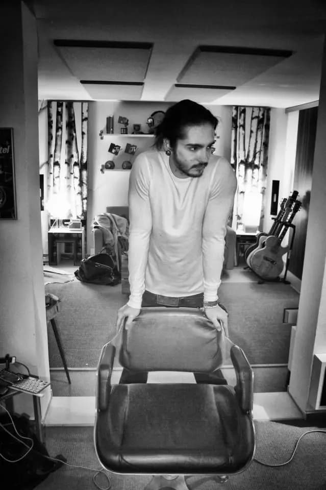 Tom kaulitz thumbnail