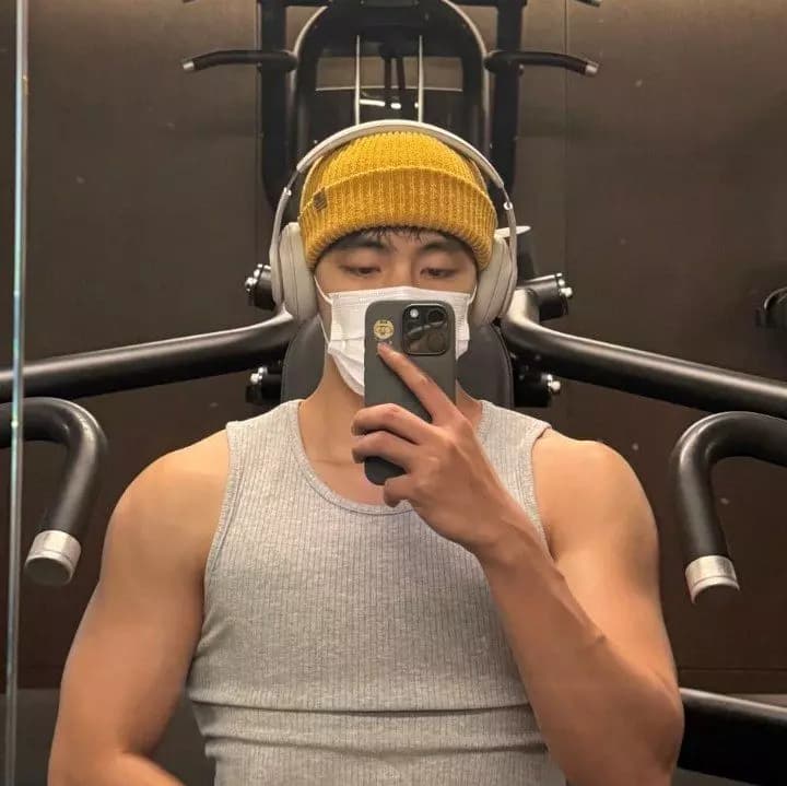 Taehyung  thumbnail