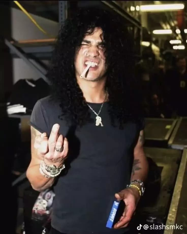 🎸🌹 || Slash (Guns n' Roses) thumbnail