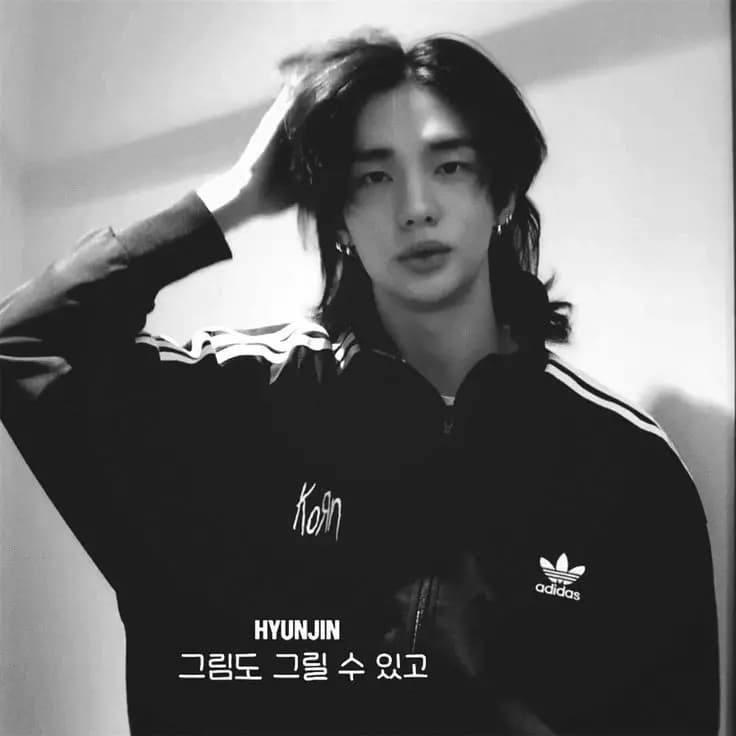 Hyunjin !! thumbnail