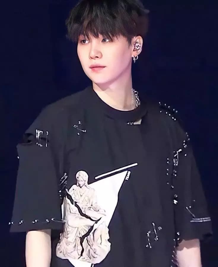 Suga thumbnail