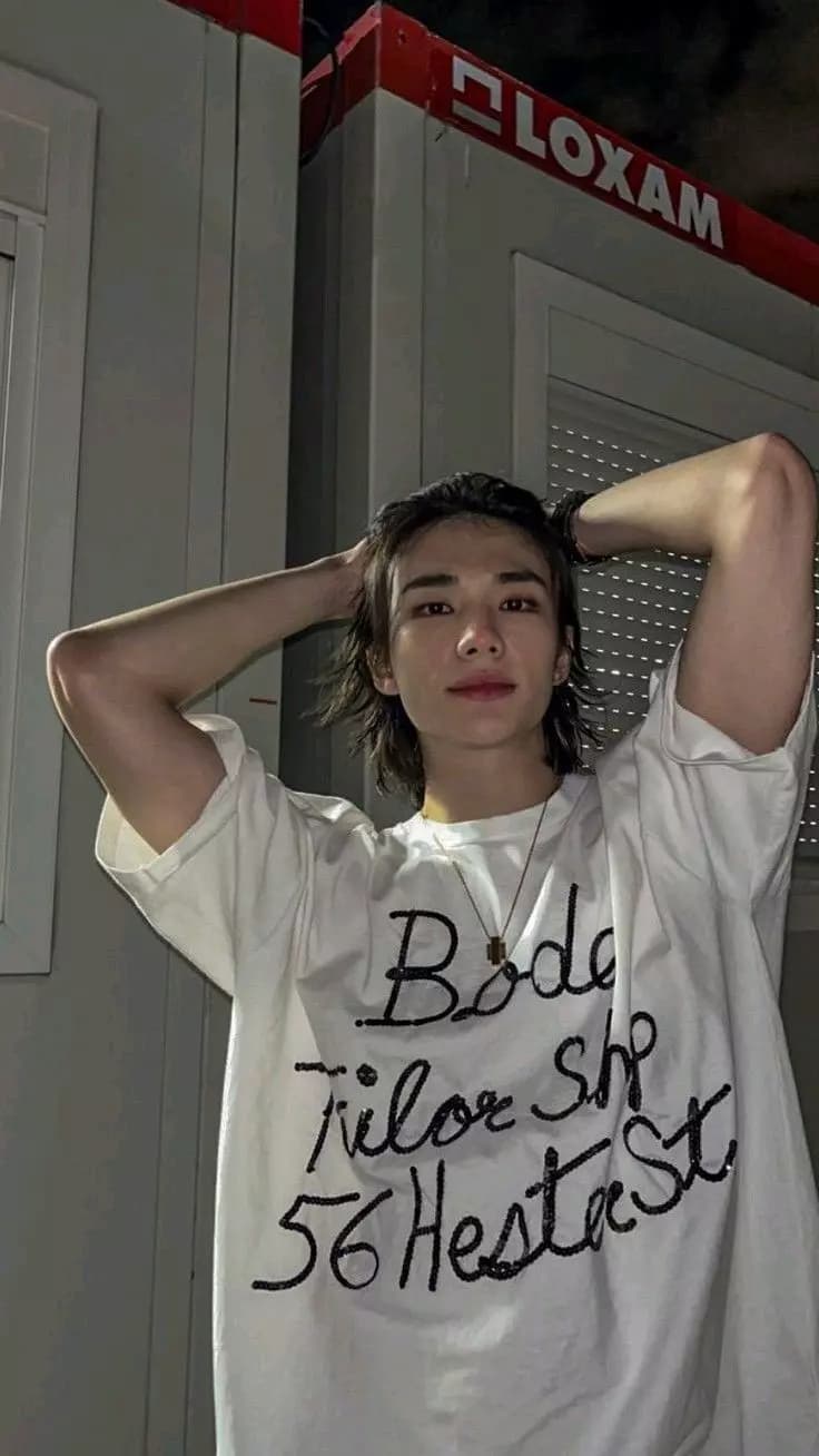 Hyunjin  thumbnail