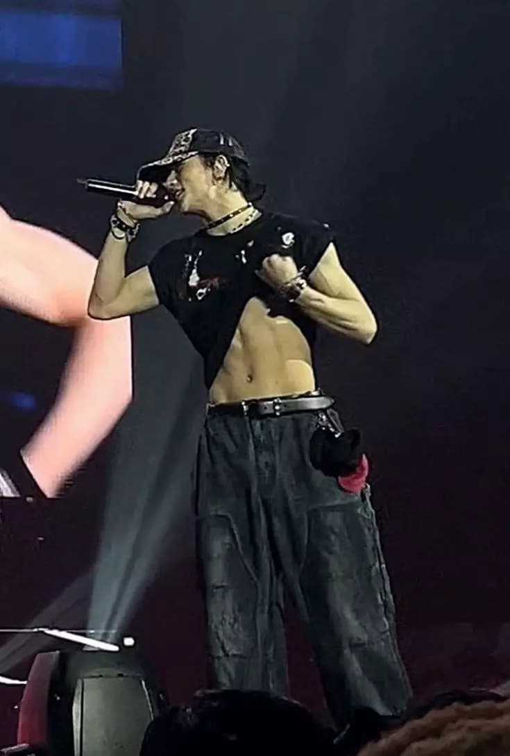 Hyunjin thumbnail