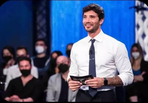 Stefano de Martino  thumbnail