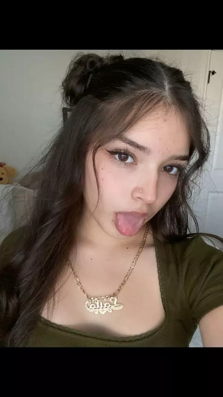 Olivia  thumbnail