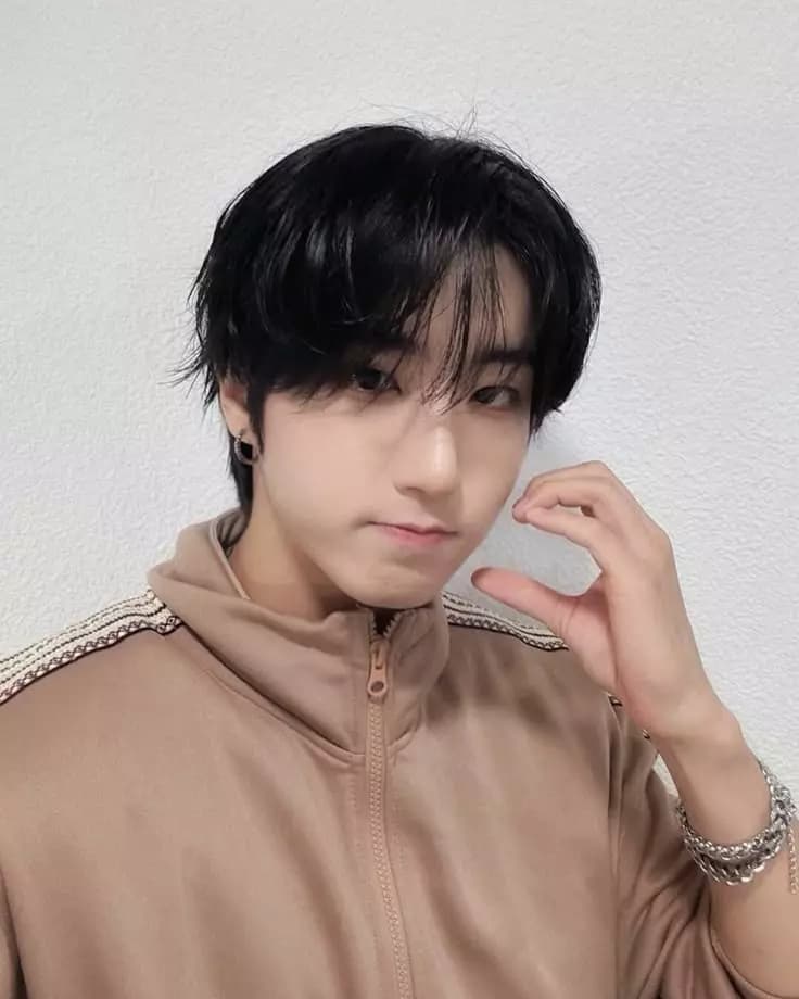 Han Jisung thumbnail