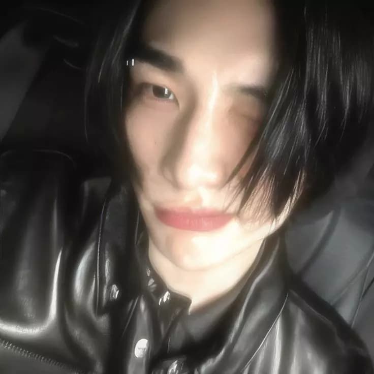 Hyunjin thumbnail