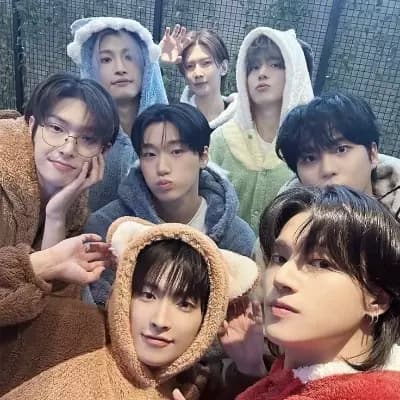 ATEEZ thumbnail