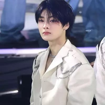 Yang Jeongin thumbnail